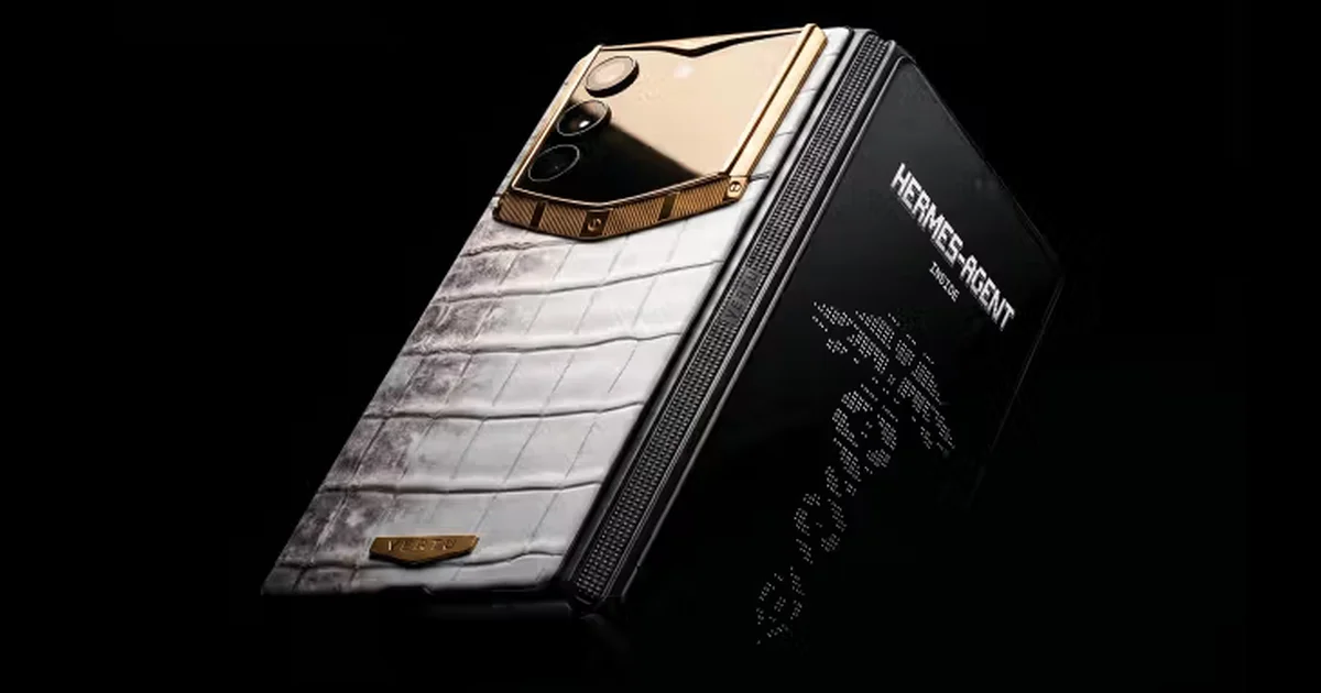 Vertu Alphafold: Το AI foldable των 6.880 δολαρίων που θέλει να αντικαταστήσει το γραφείο των CEOs