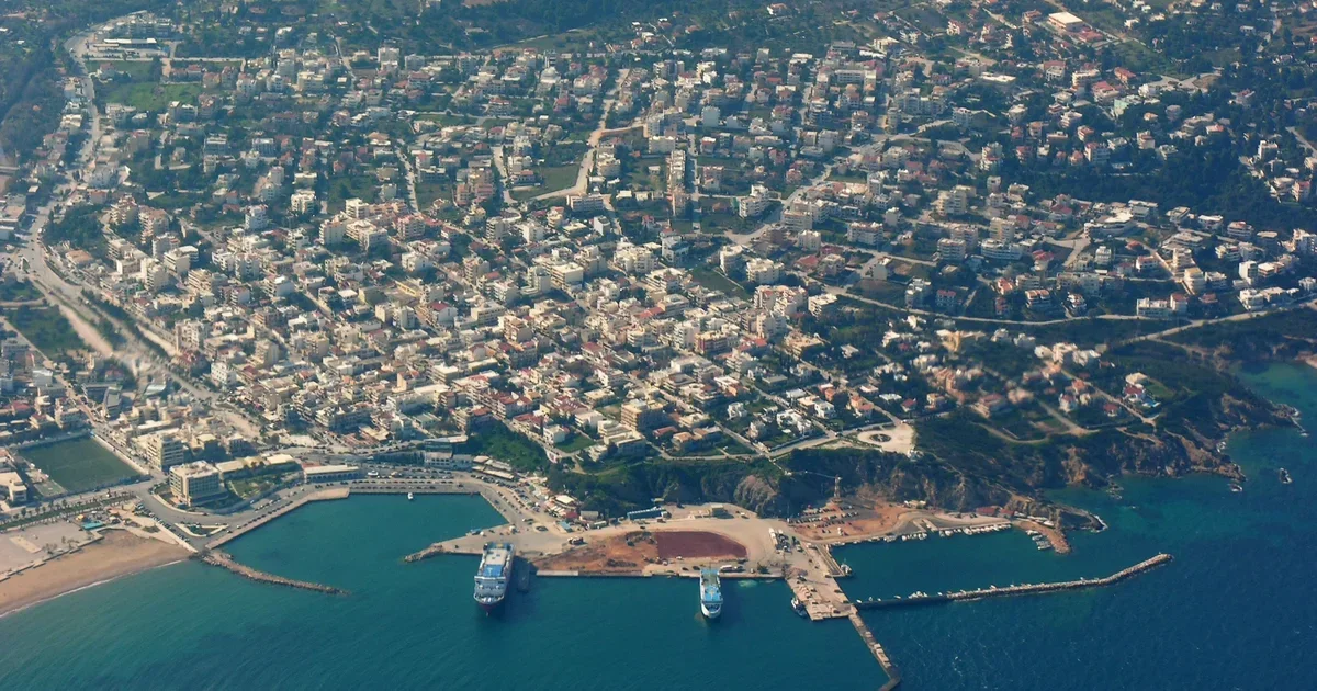 Άρση απαγορευτικού σε Ραφήνα και Λαύριο με πρόσθετα δρομολόγια για τον Δεκαπενταύγουστο